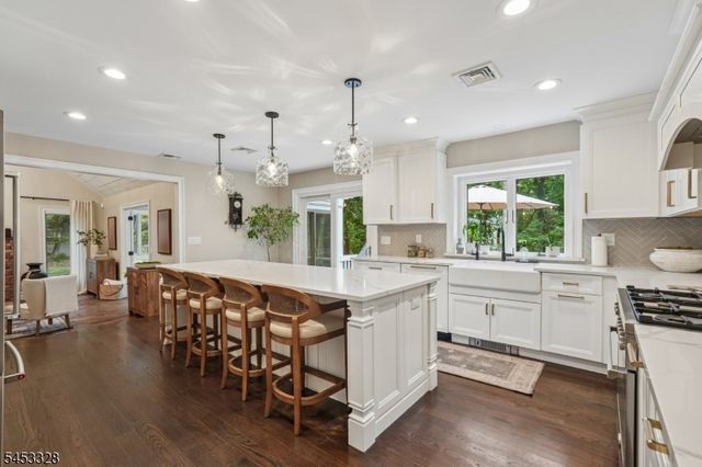 662 Juniper Pl, Franklin Lakes Boro, NJ 07417