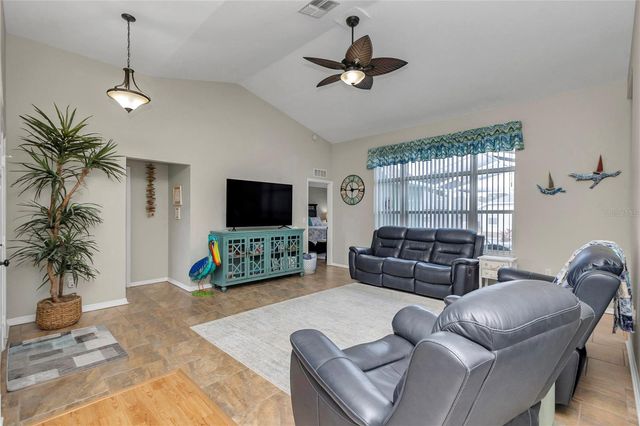 11170 SW 72ND AVENUE, Ocala, FL 34476