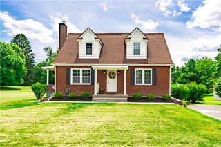 4515 Tuscarawas Rd, Brighton Twp, PA 15009