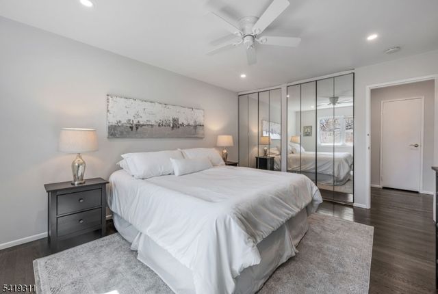 366 Hoover Ave, Unit 120 120, Bloomfield Twp., NJ 07003