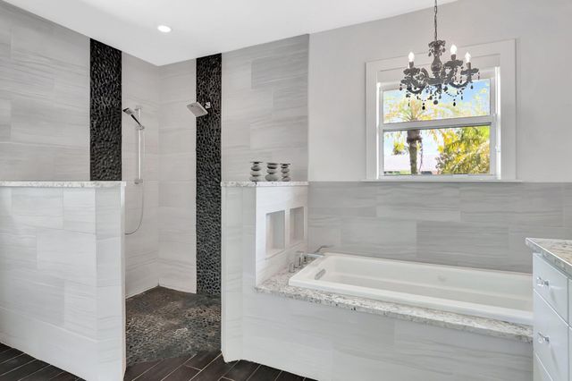 855 Berkeley Street, Boca Raton, FL 33487