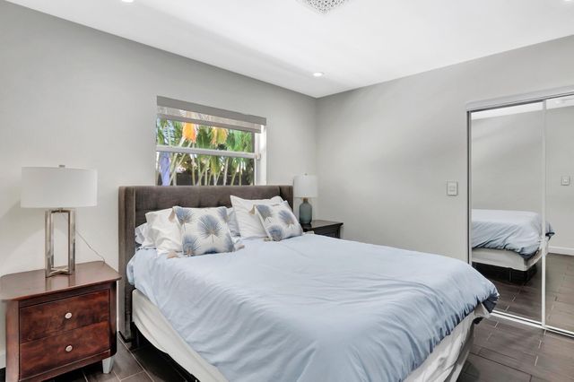 855 Berkeley Street, Boca Raton, FL 33487