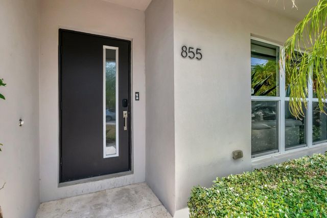 855 Berkeley Street, Boca Raton, FL 33487