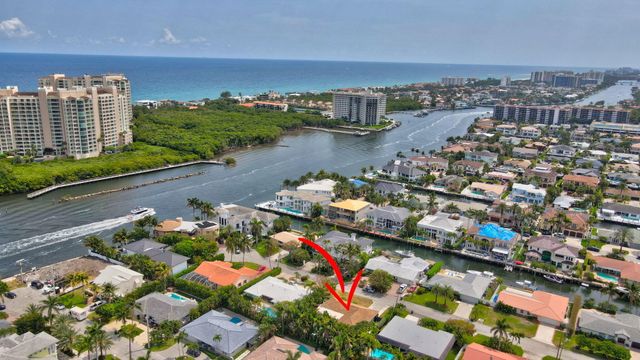 855 Berkeley Street, Boca Raton, FL 33487