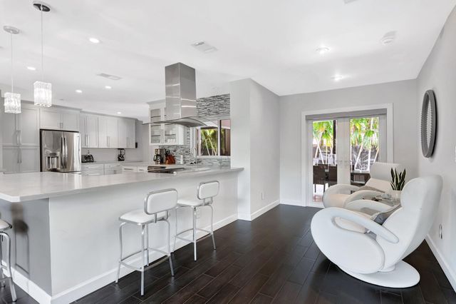 855 Berkeley Street, Boca Raton, FL 33487