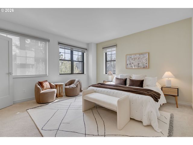 2430 Nw WESTOVER Rd 1-202, Portland, OR 97210