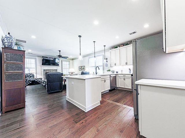 211 Misty View Drive, Canton, GA 30114
