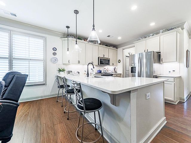 211 Misty View Drive, Canton, GA 30114