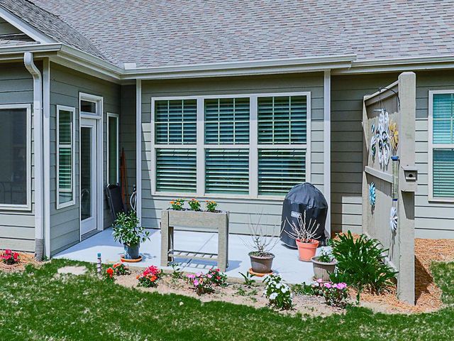 211 Misty View Drive, Canton, GA 30114