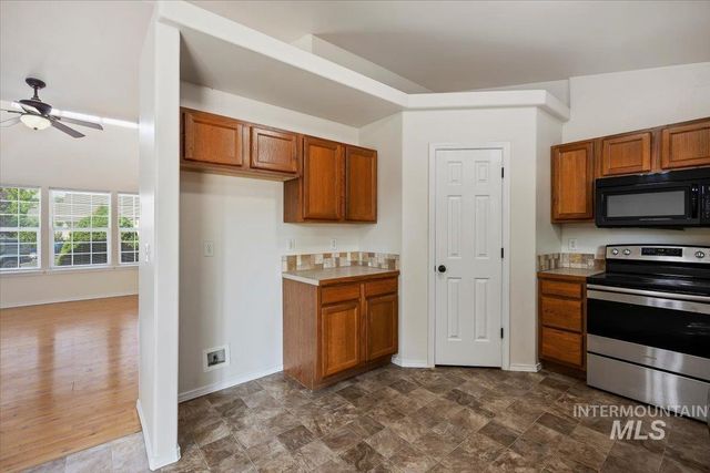 226 Teton St, Twin Falls, ID 83301