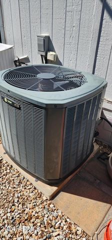 2233 E BEHREND Drive 41, Phoenix, AZ 85024