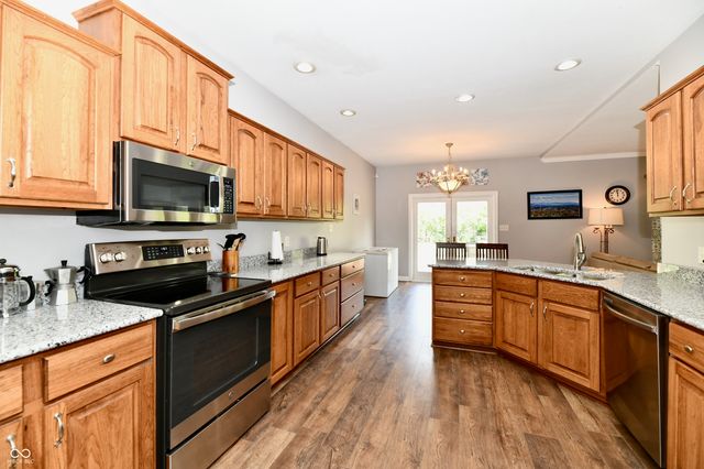 1708 Woodcroft Court, Greenwood, IN 46143