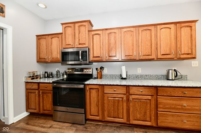 1708 Woodcroft Court, Greenwood, IN 46143