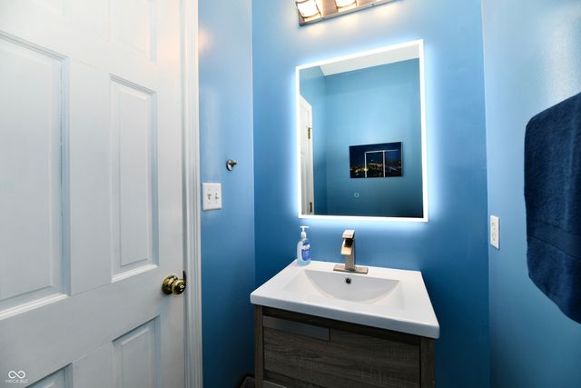 1708 Woodcroft Court, Greenwood, IN 46143