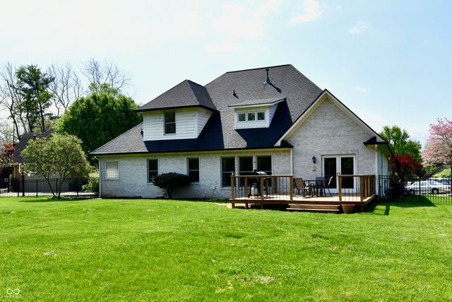 1708 Woodcroft Court, Greenwood, IN 46143