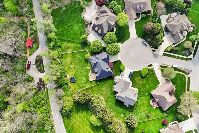 1708 Woodcroft Court, Greenwood, IN 46143