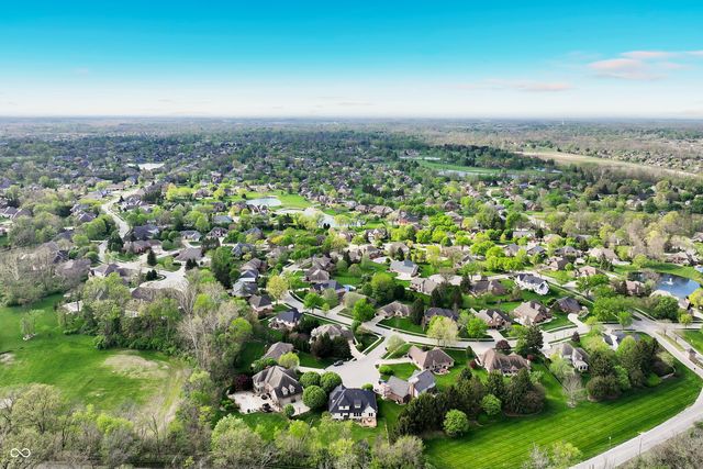 1708 Woodcroft Court, Greenwood, IN 46143