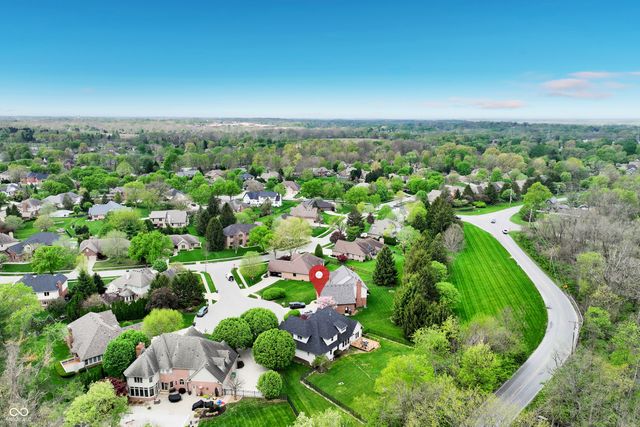 1708 Woodcroft Court, Greenwood, IN 46143