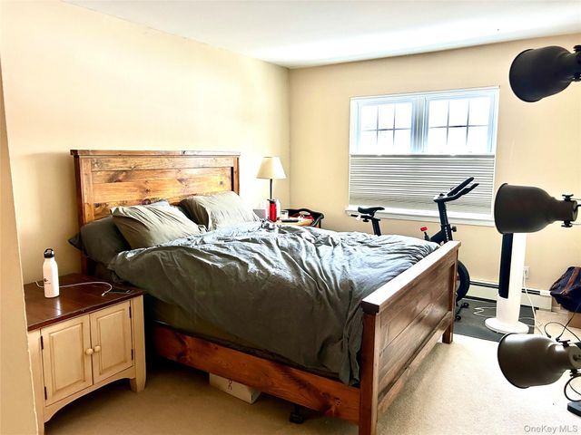 8 Colonial Road 36, Beacon, NY 12508