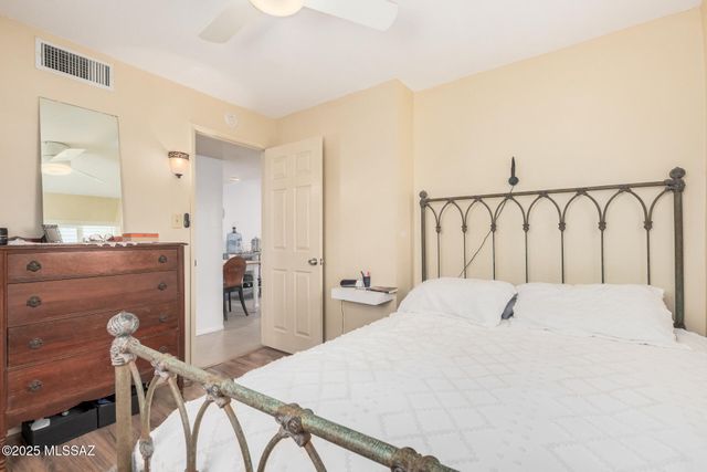 1130 E Spring Street, Tucson, AZ 85719