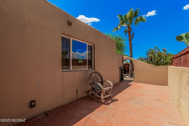 1130 E Spring Street, Tucson, AZ 85719