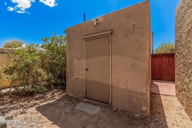 1130 E Spring Street, Tucson, AZ 85719