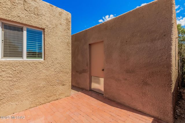1130 E Spring Street, Tucson, AZ 85719