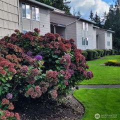 33010 17th Place S #A-108, Federal Way, WA 98003