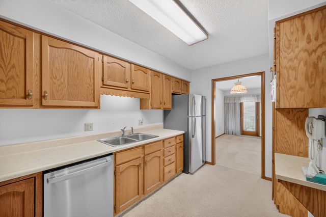 411 SE Delaware Avenue 310, Ankeny, IA 50021