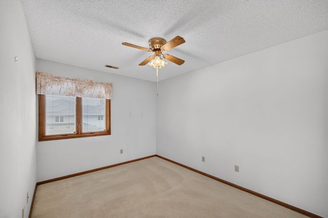 411 SE Delaware Avenue 310, Ankeny, IA 50021