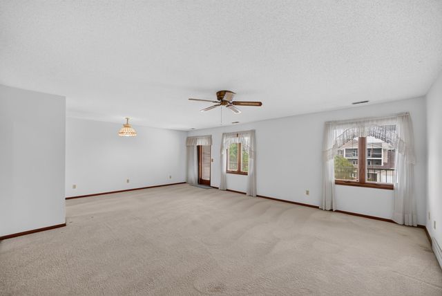 411 SE Delaware Avenue 310, Ankeny, IA 50021