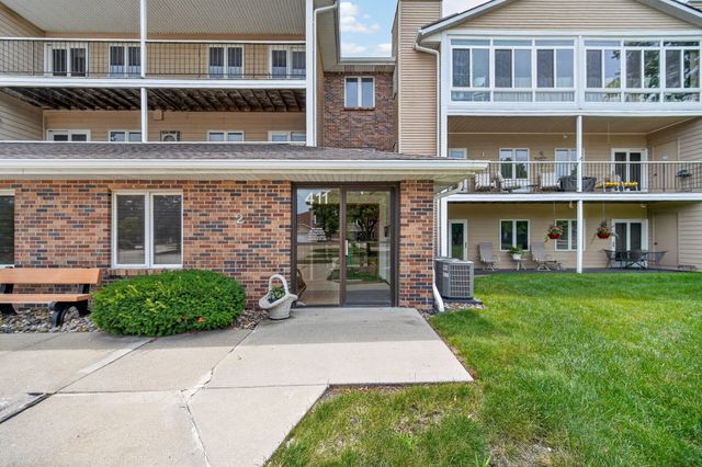 411 SE Delaware Avenue 310, Ankeny, IA 50021