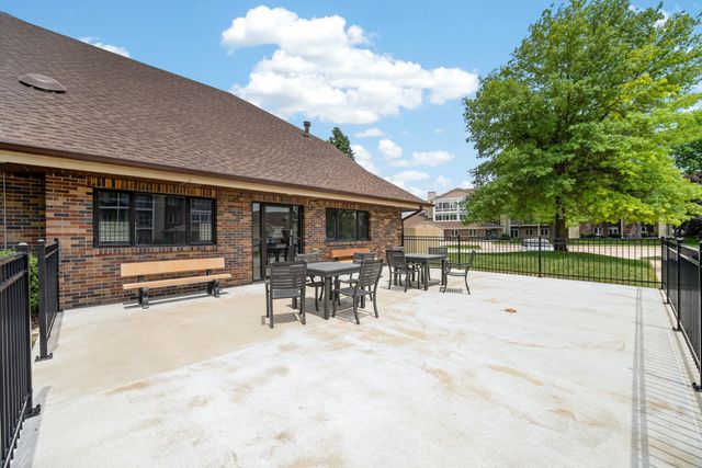 411 SE Delaware Avenue 310, Ankeny, IA 50021