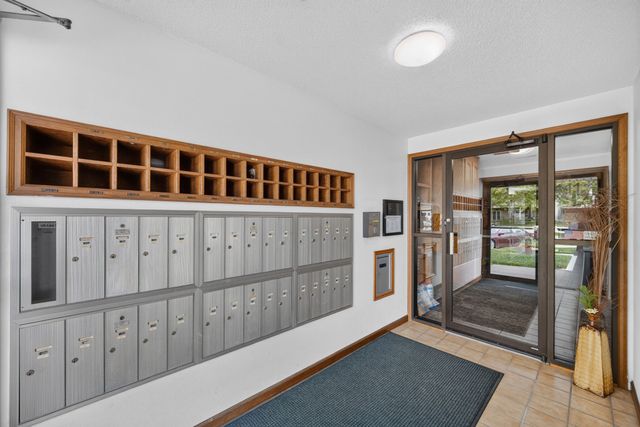 411 SE Delaware Avenue 310, Ankeny, IA 50021