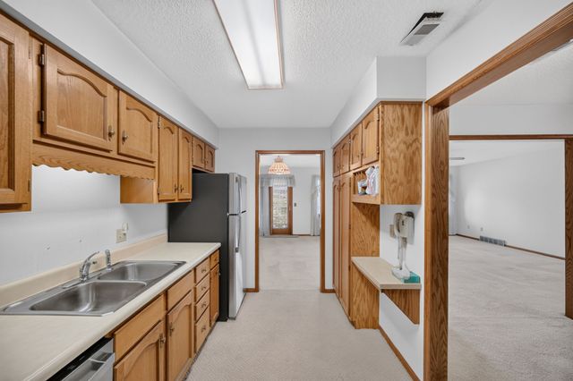 411 SE Delaware Avenue 310, Ankeny, IA 50021