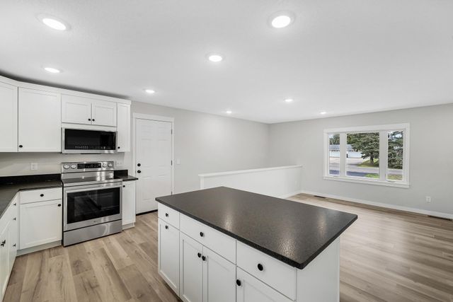 11349 276th Avenue NW, Zimmerman, MN 55398