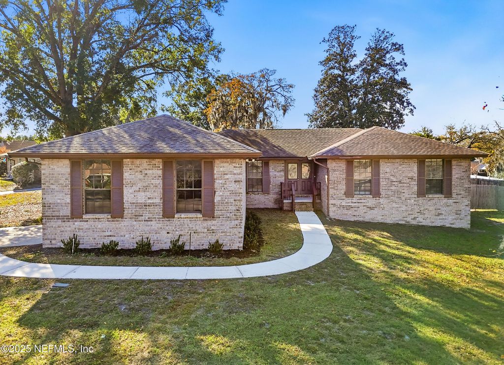 752 ASHWOOD Street, Orange Park, FL 32065