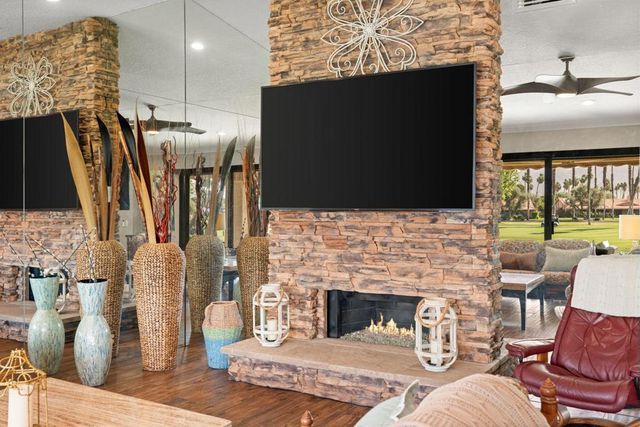 13 Camisa Lane, Palm Desert, CA 92260