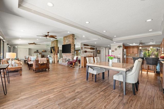 13 Camisa Lane, Palm Desert, CA 92260