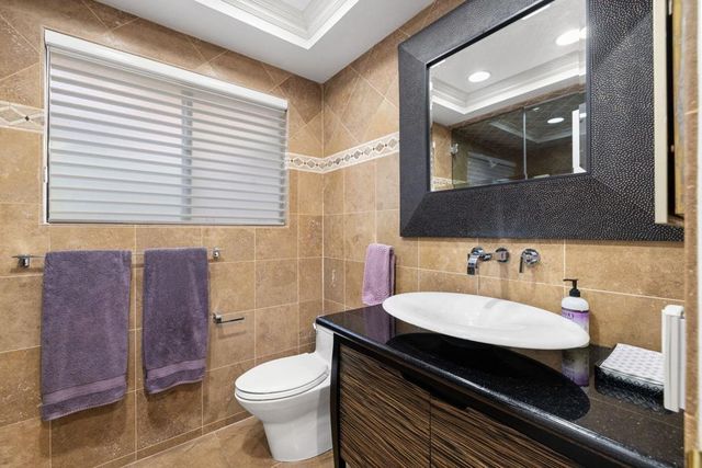 13 Camisa Lane, Palm Desert, CA 92260