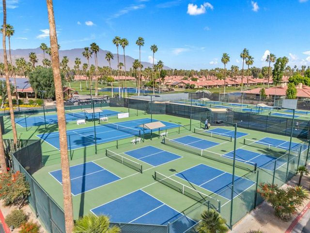 13 Camisa Lane, Palm Desert, CA 92260
