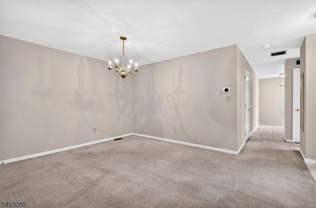 97 Bonney Ct, Bridgewater Twp., NJ 08807