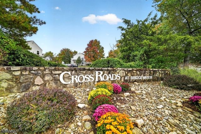 97 Bonney Ct, Bridgewater Twp., NJ 08807