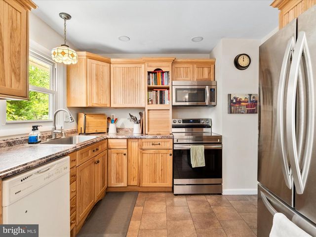 1729 LINKWOOD LN, Crofton, MD 21114