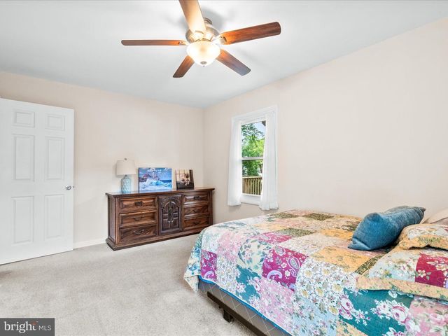 1729 LINKWOOD LN, Crofton, MD 21114
