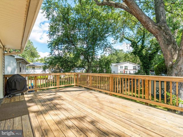 1729 LINKWOOD LN, Crofton, MD 21114