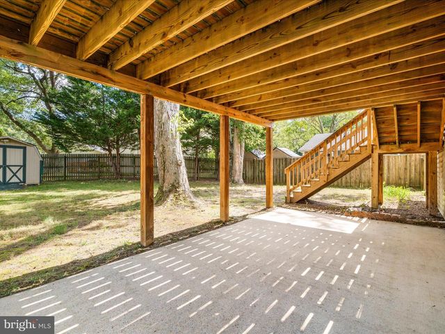 1729 LINKWOOD LN, Crofton, MD 21114