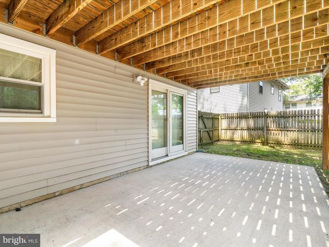 1729 LINKWOOD LN, Crofton, MD 21114