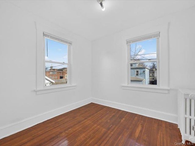 85 Henry Avenue, Newburgh, NY 12550