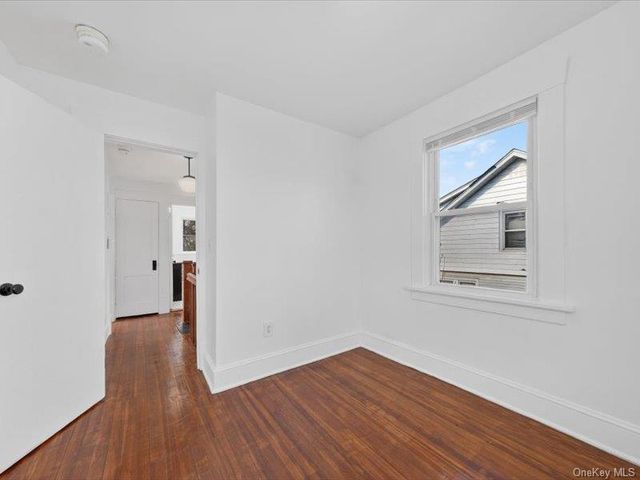 85 Henry Avenue, Newburgh, NY 12550